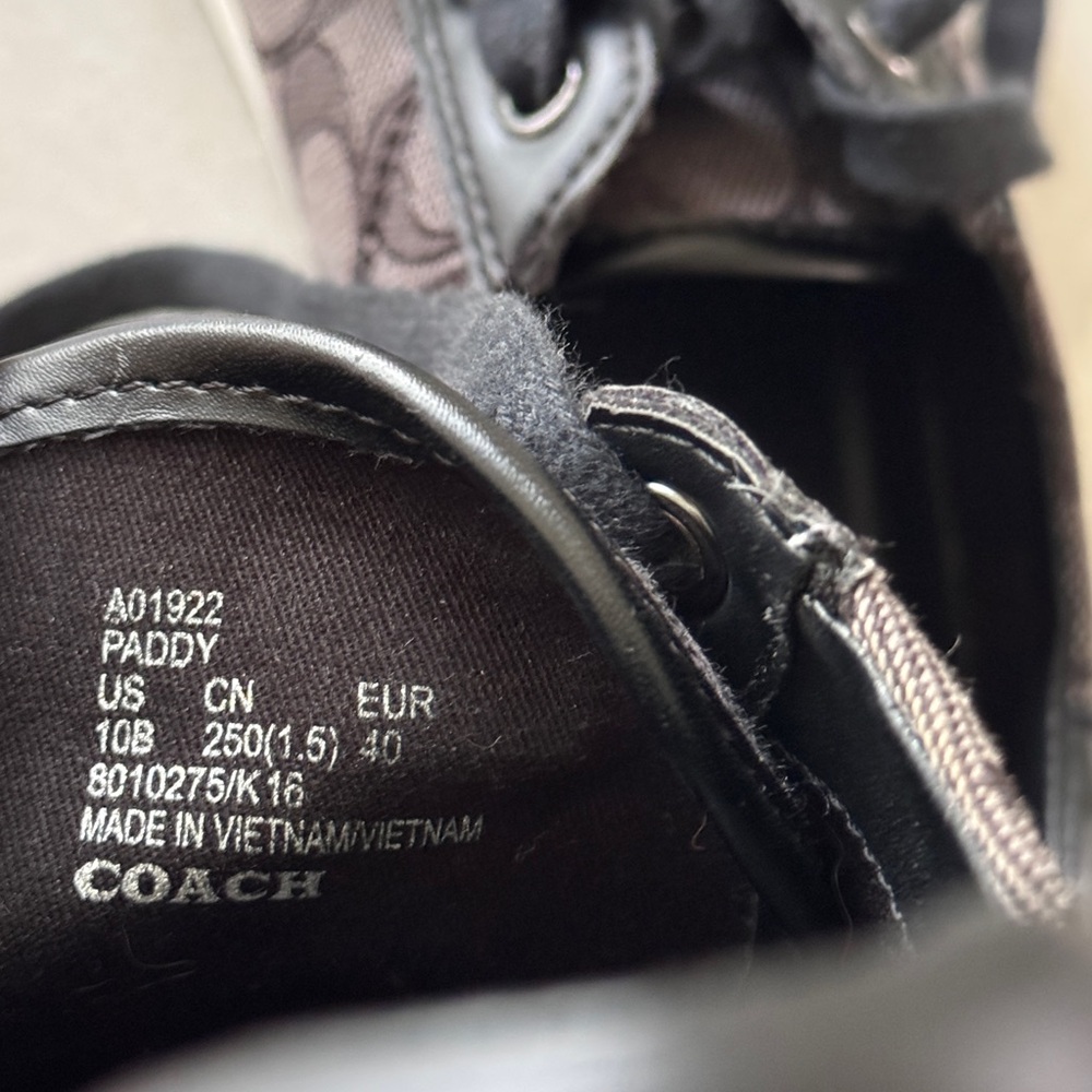 Coach Canvas Paddy Signa. Logo Sneakers - Picture 10 of 10